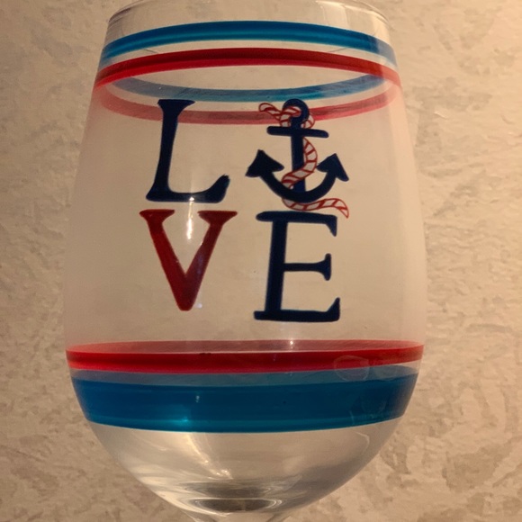 🆕 Hand-Painted Nautical Wine Glass NWT - Picture 2 of 9